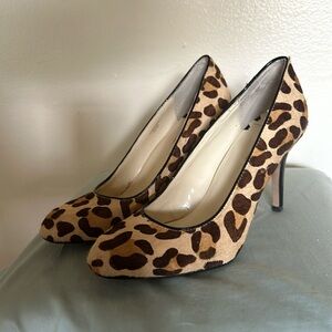 Size 8 Max studio animal print heels. Worn only a couple of times.